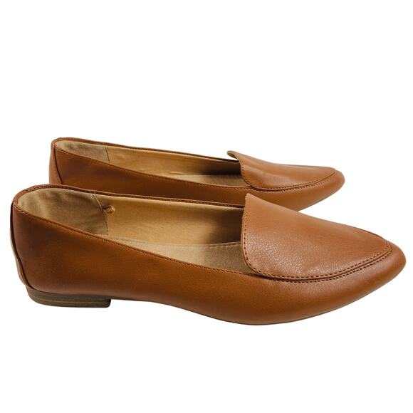 Old Navy Faux Leather Pointy Toe Laafers Size 9 - Picture 1 of 8